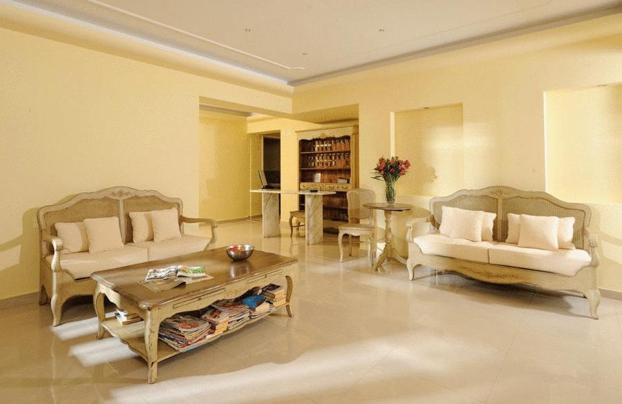 Parthenis Hotel & Suites 말리아 외부 사진